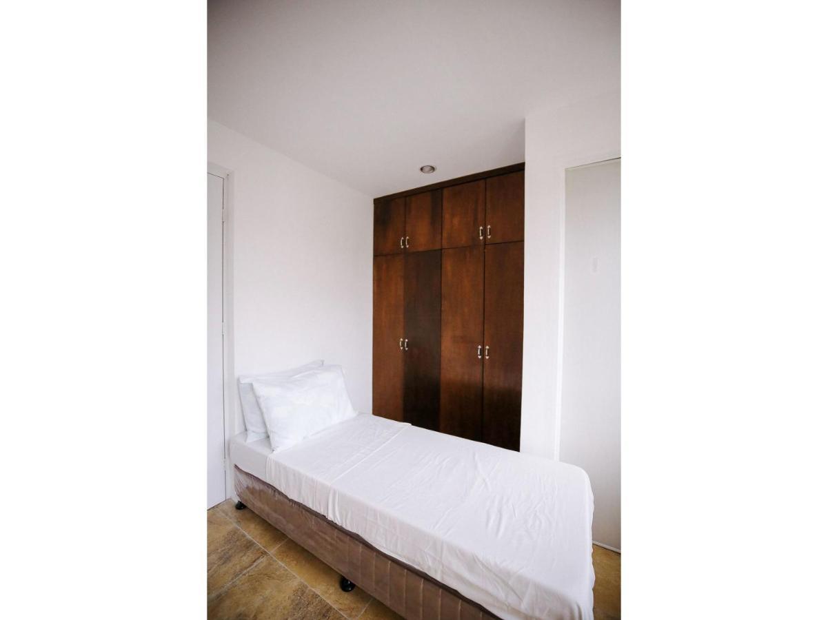 Oyo 789 Abn Residences Bacolod Eksteriør bilde